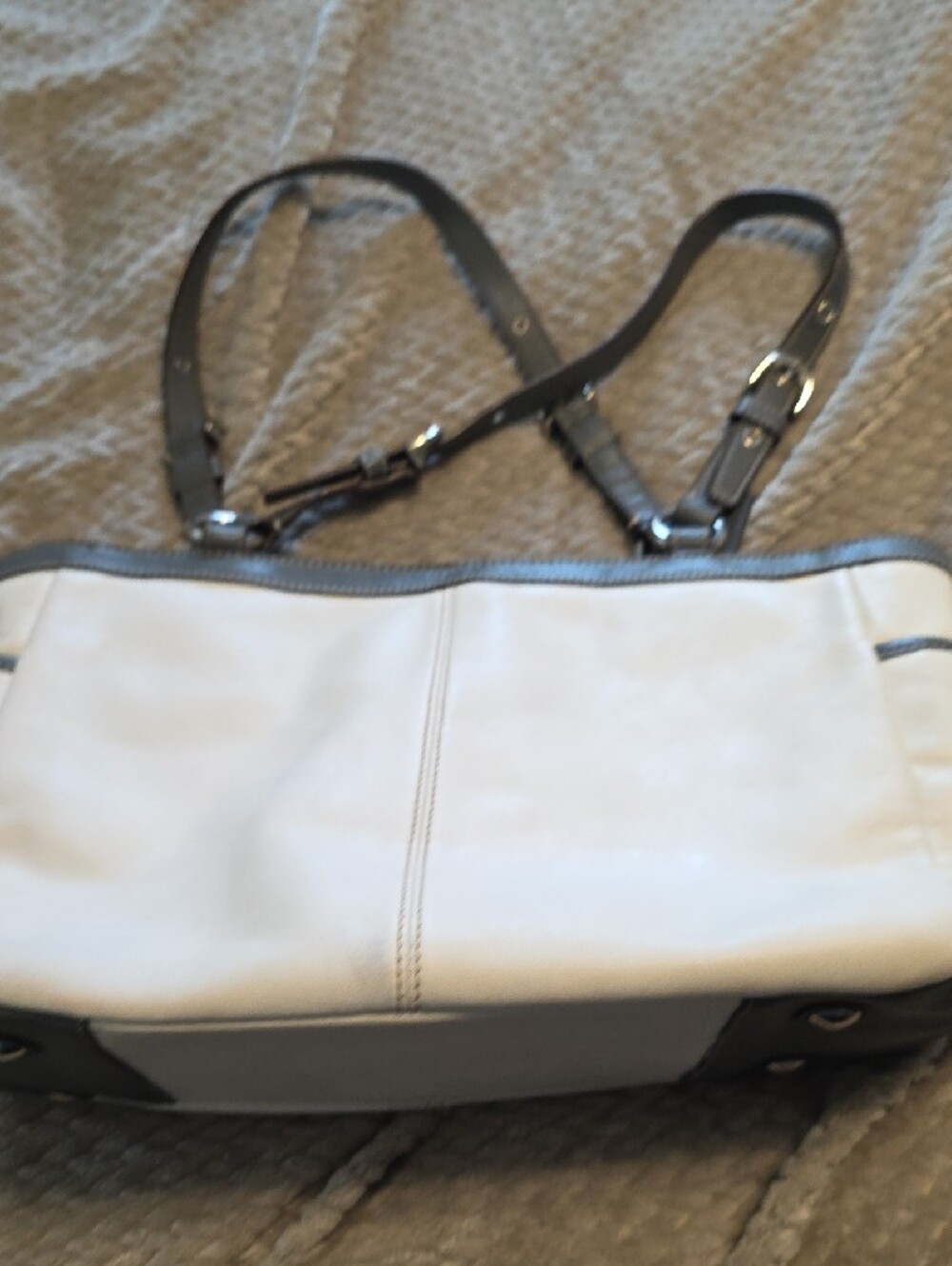 Coach Two-Tone Cream and Dark Gray Shoulder Tote - Picture 5 of 13